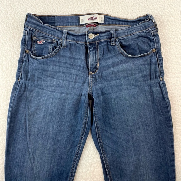 HOLLISTER • Blue Medium Wash SoCal Stretch Straight Leg Jeans, 29 - Picture 6 of 16